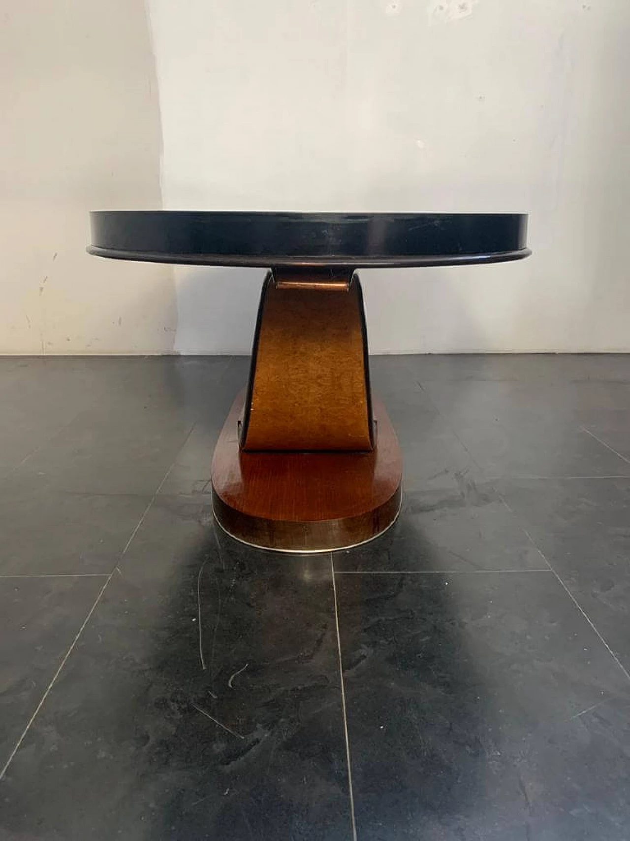 Art Deco mahogany oval dining table, 1920s 1203042