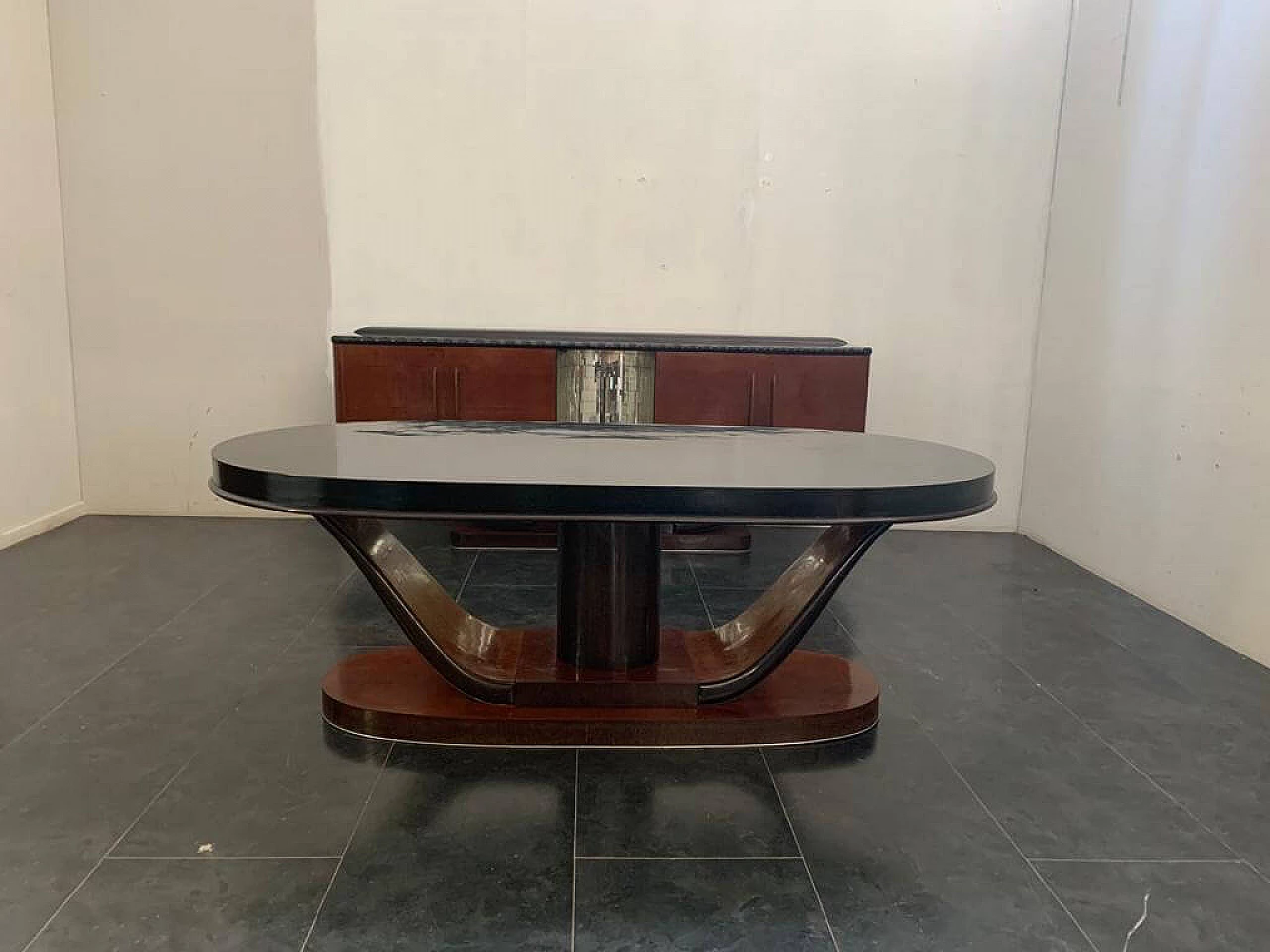 Art Deco mahogany oval dining table, 1920s 1203043
