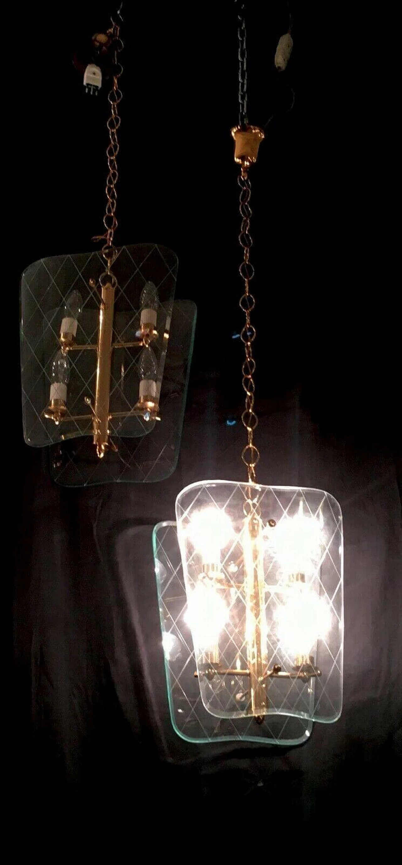 Coppia di lampadari in vetro di Fontana Arte, anni '50 1203344