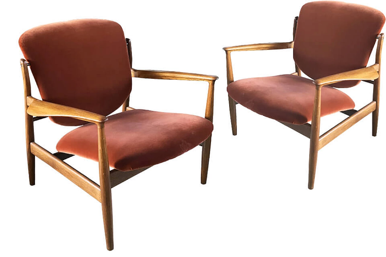 Pair of danish armchair by Finn Juhl, 1960s 1204667