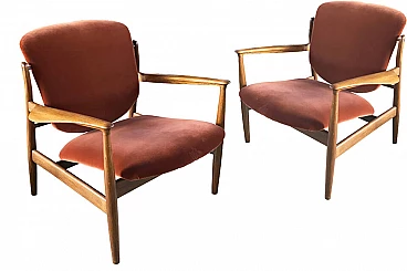 Pair of danish armchair by Finn Juhl, 1960s