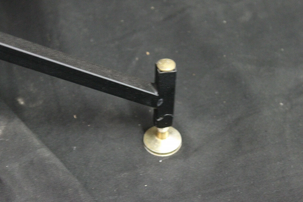 Tavolino dipinto in legno e ottone, anni '50 1205091