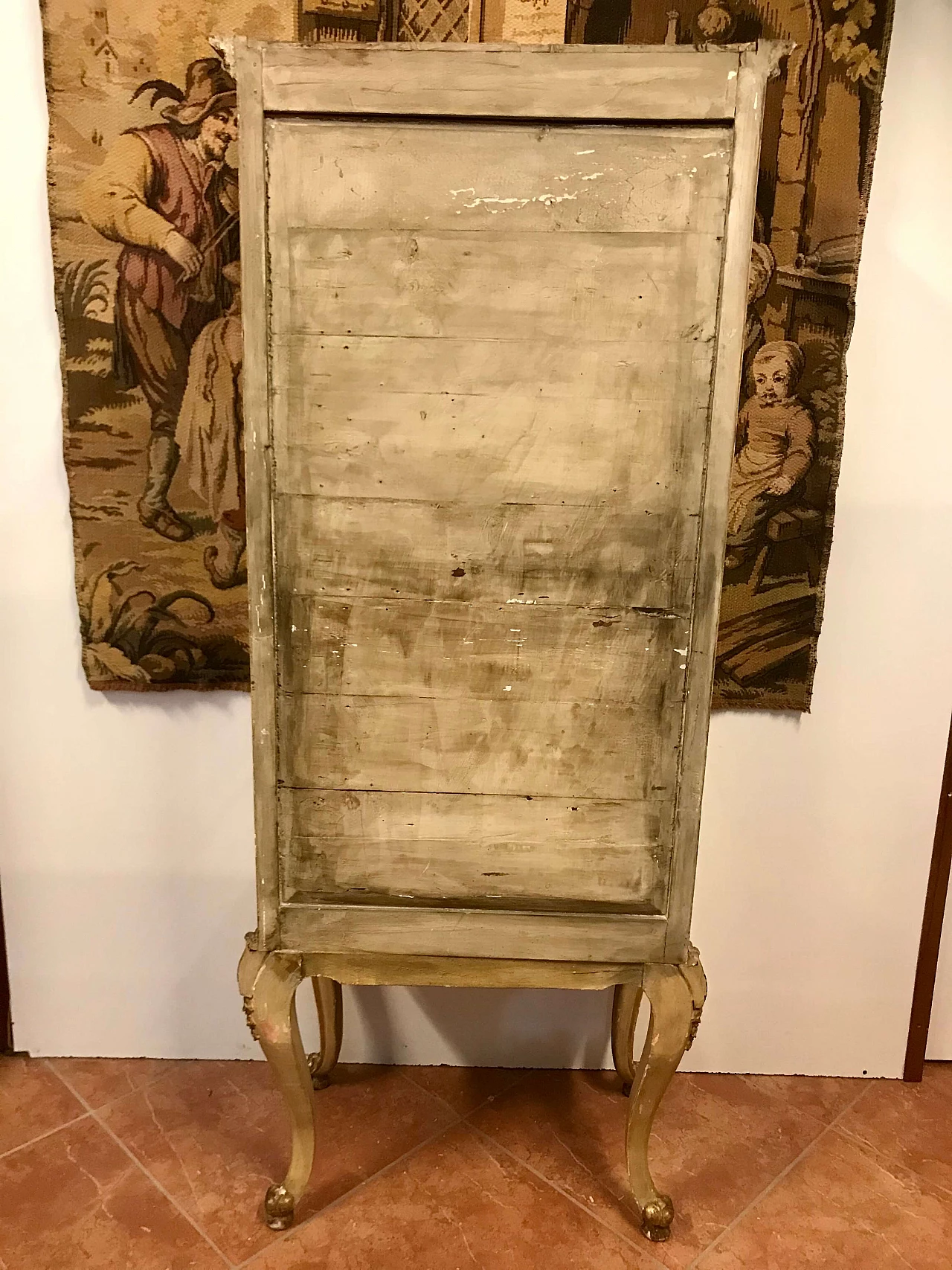 Louis XVI lacquered and gilded showcase with cathedral glass, Turin, original 18th century 1205610