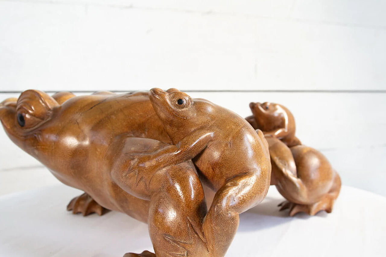 Large wooden statue of Frog and Frogs, early '900 1205872