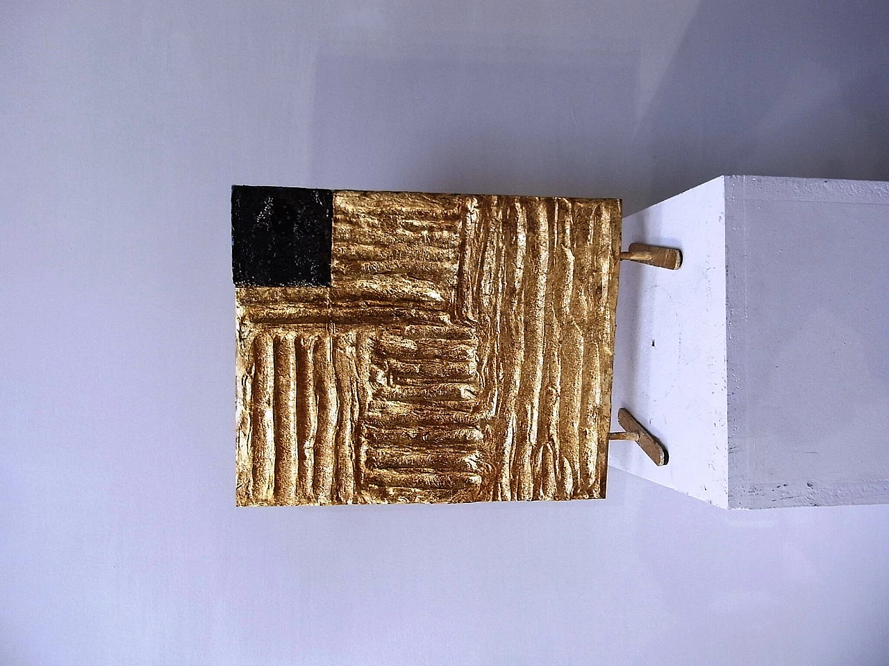 Scultura in foglia oro, 2000 1205929