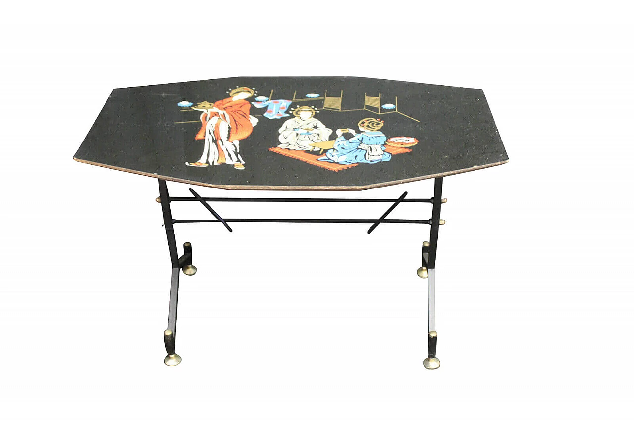 Tavolino dipinto in legno e ottone, anni '50 1206315