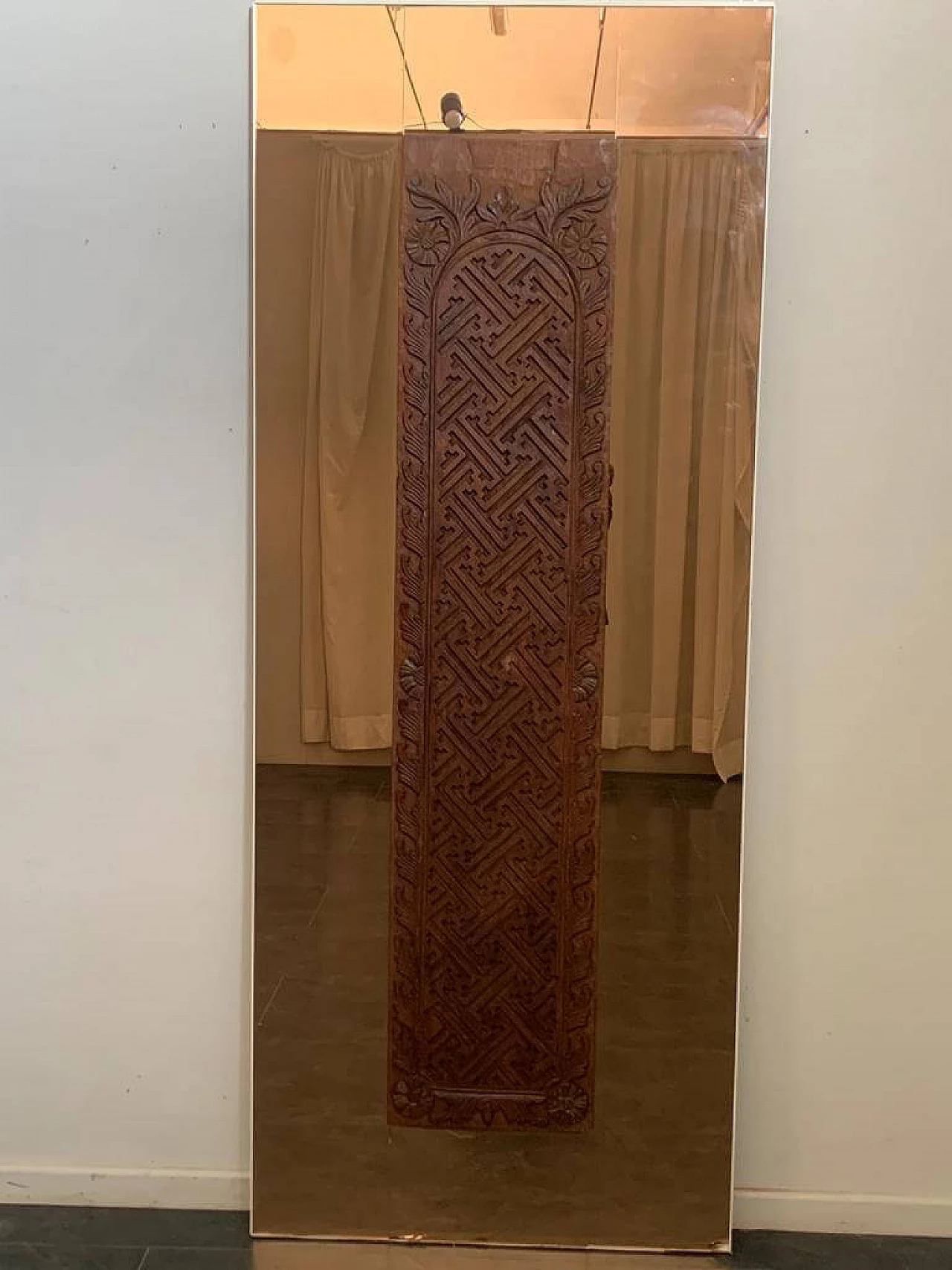 Specchio con pannello coloniale in teak, anni '70 1206942