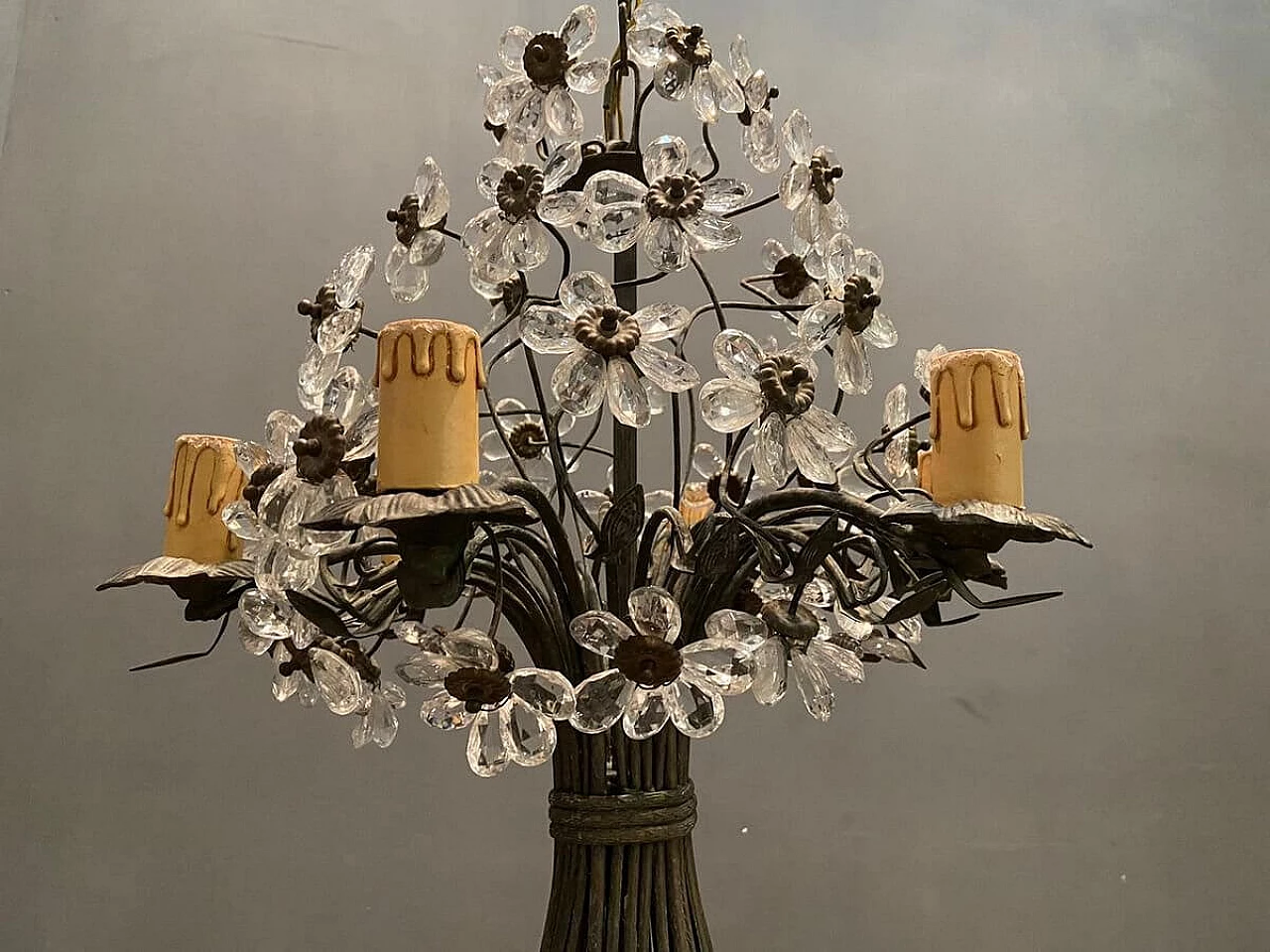 Bronze chandelier with crystal flowers in the style of Maison Baguès, 20s 1209670