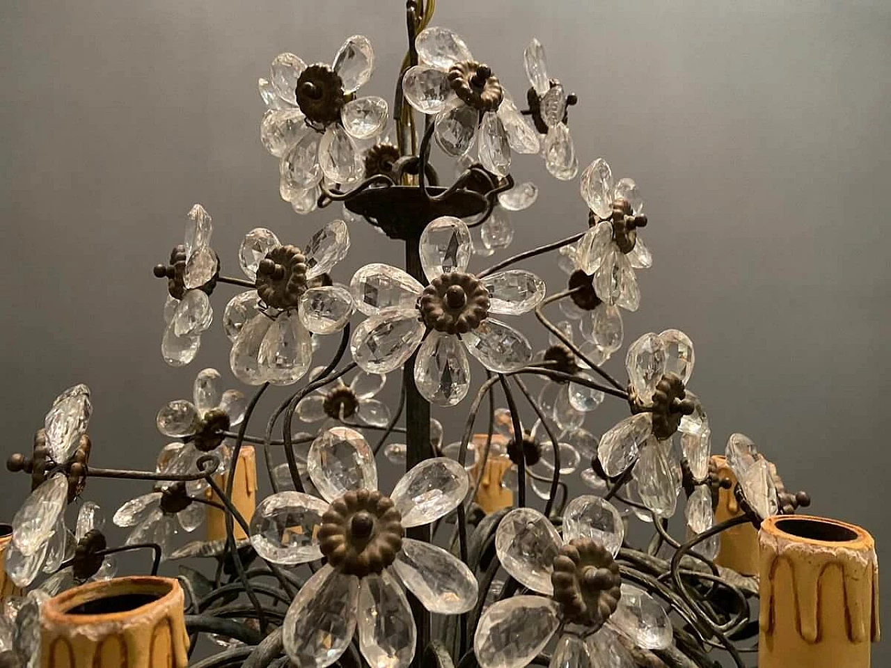 Bronze chandelier with crystal flowers in the style of Maison Baguès, 20s 1209673