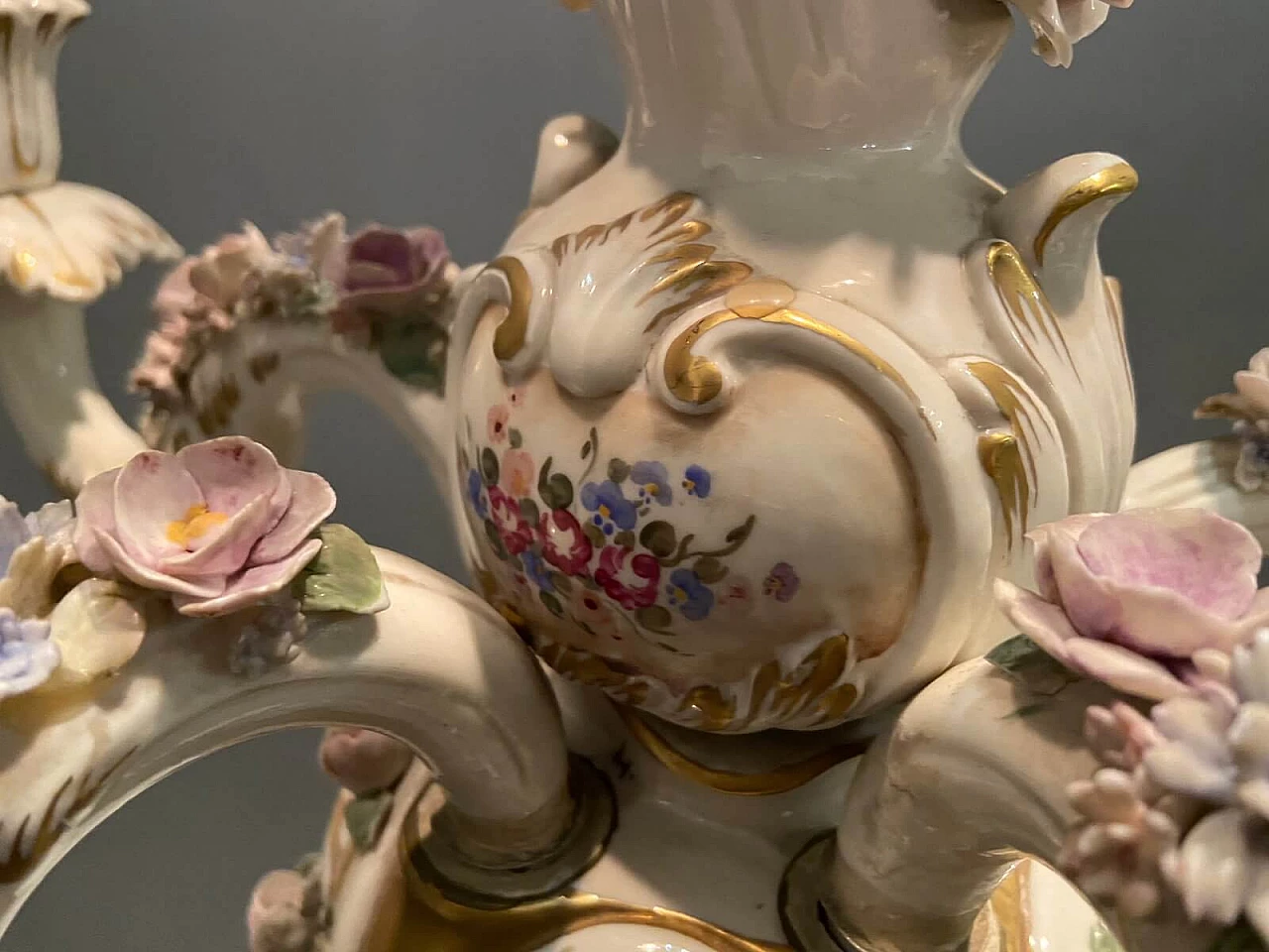Chandelier in Capodimonte porcelain, 50s 1209740