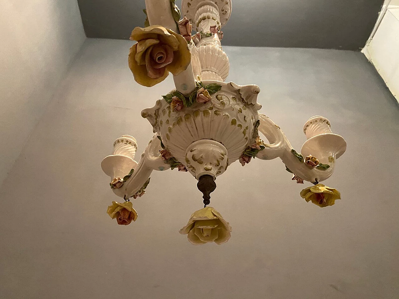 Chandelier in porcelain, 60s 1209824