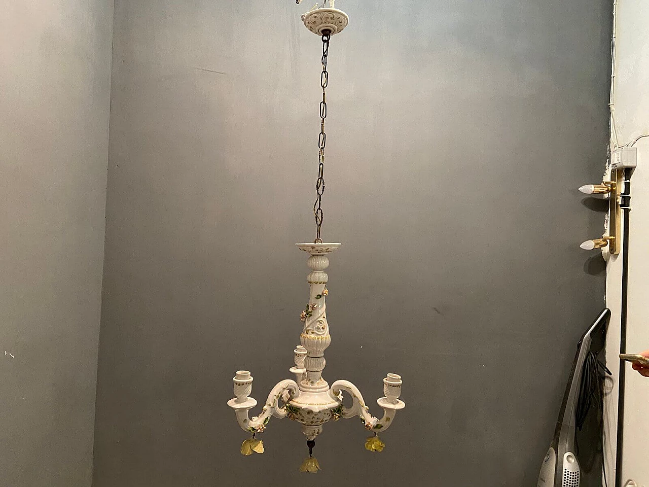 Chandelier in porcelain, 60s 1209840