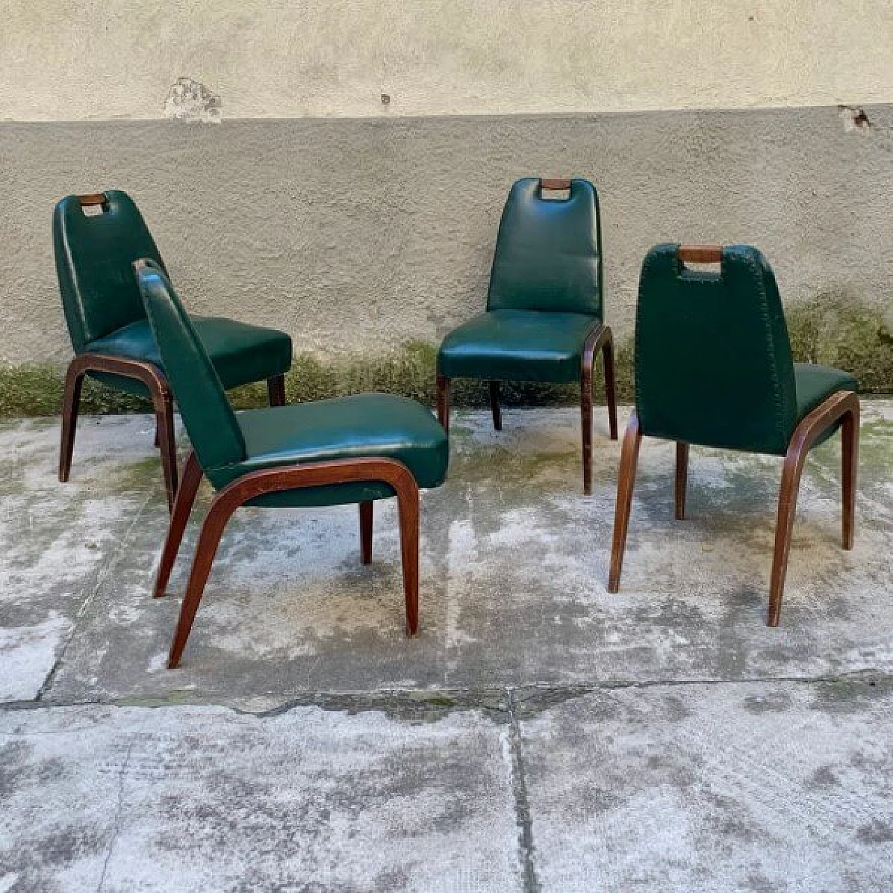 4 Chairs in wood and vinyl, 40s 1209958