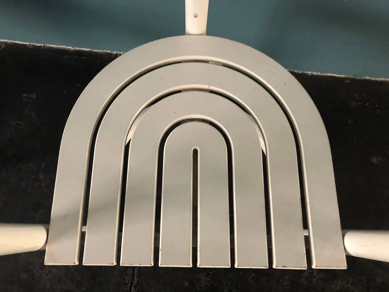 Coppia di sedie in legno bianche, anni '60 1210120