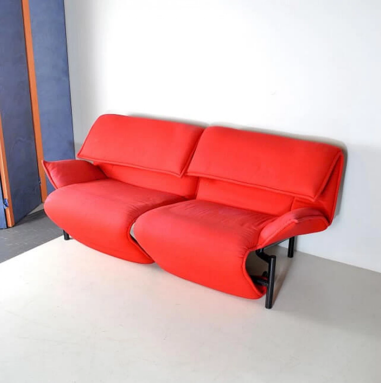 Two-seater fabric sofa by Vico Magistretti for Cassina, 80s 1210431
