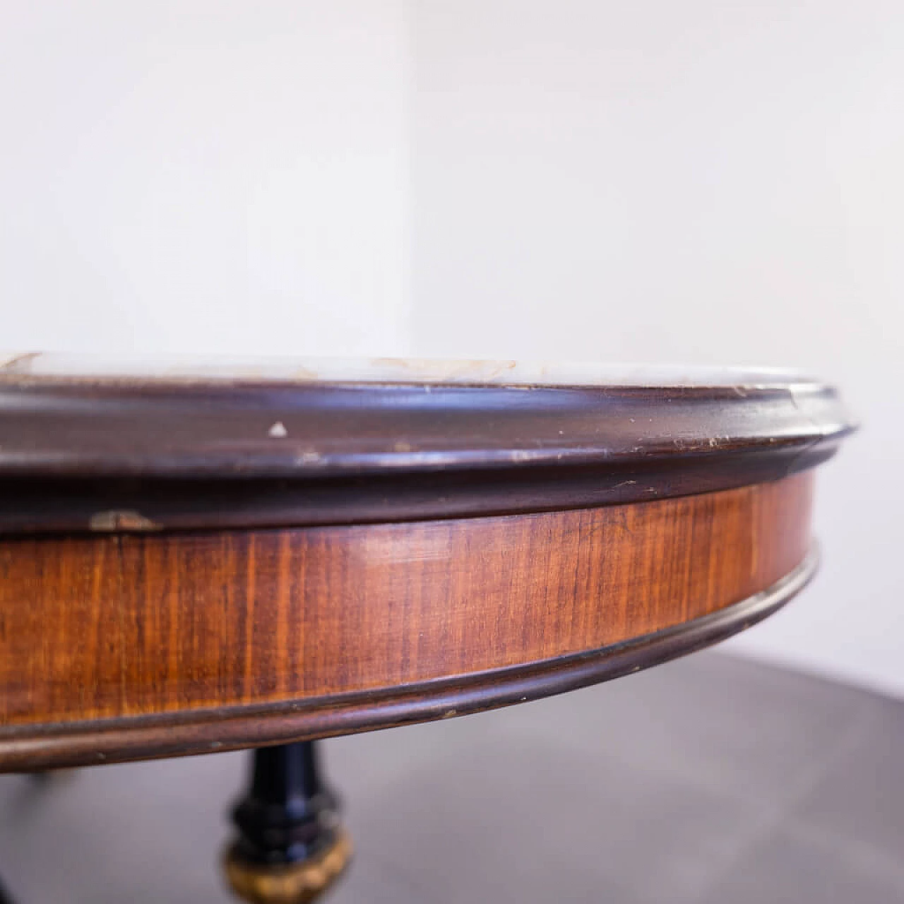 Oval dining table in wood, marble and brass, 60s 1211453