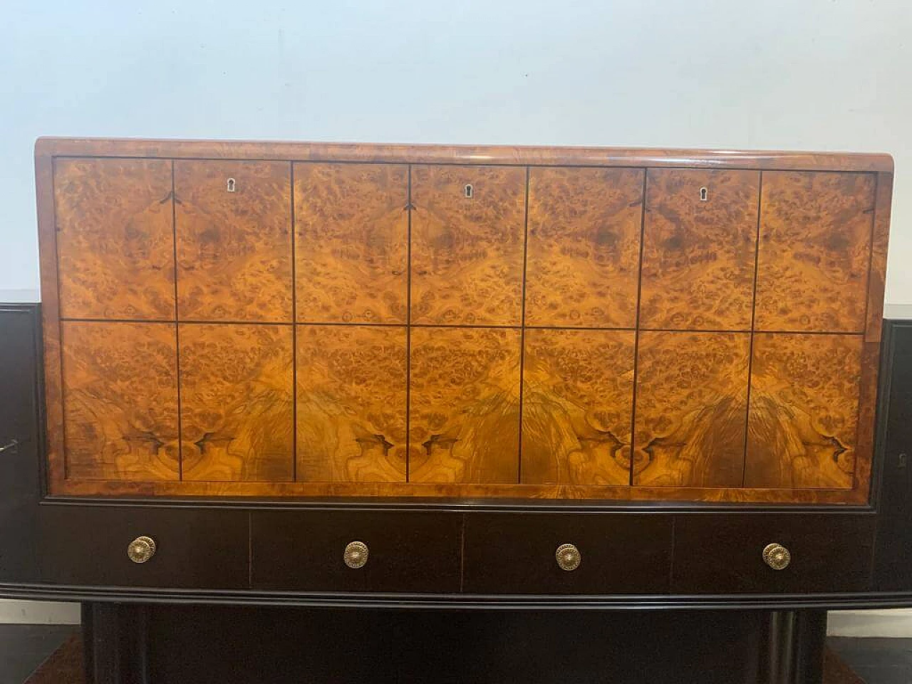 Credenza in radica di Tuya con corpo ebanizzato, anni '30 1211866