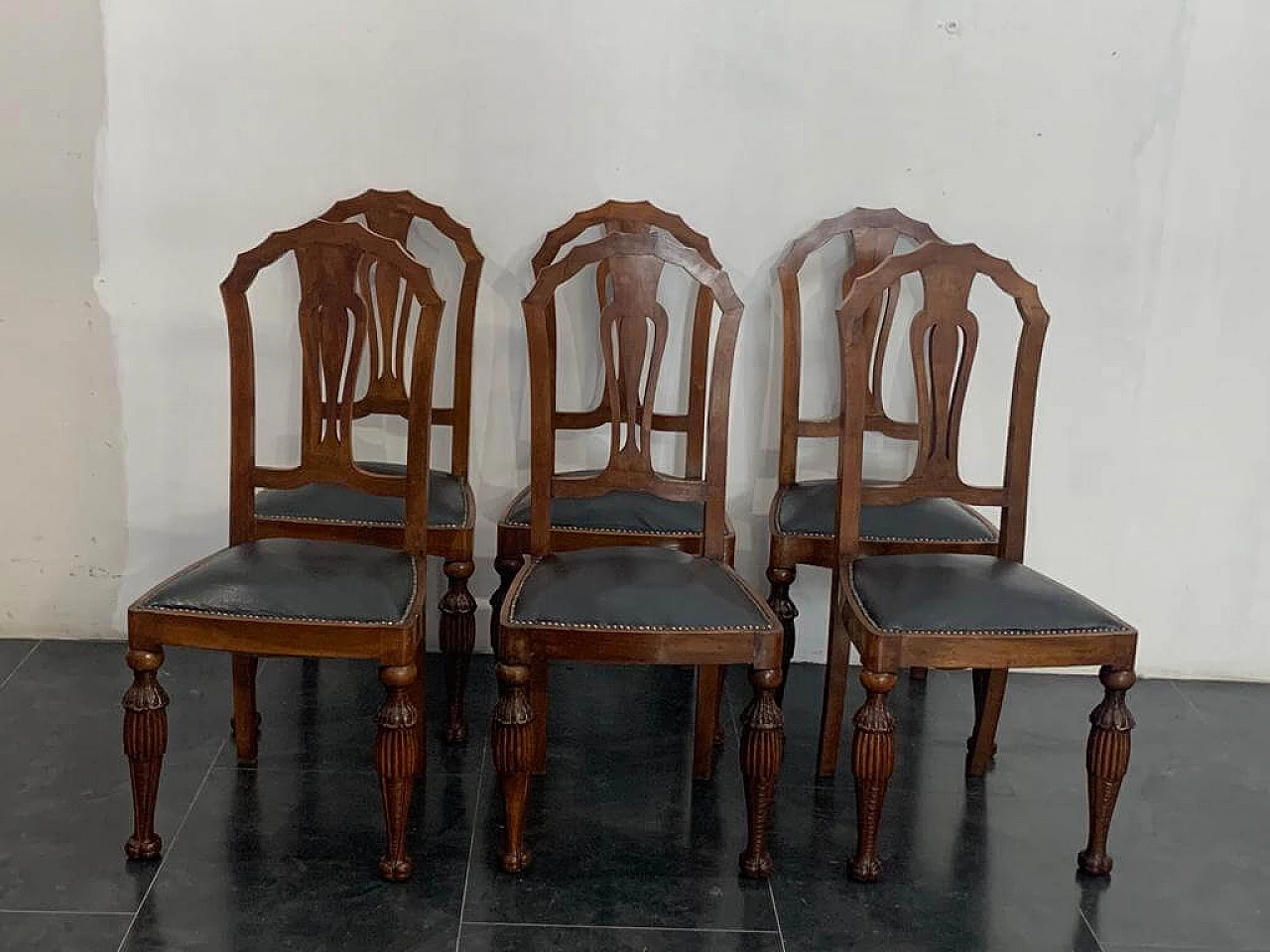 6 dining chairs in carved walnut Art Deco, 30s 1211999
