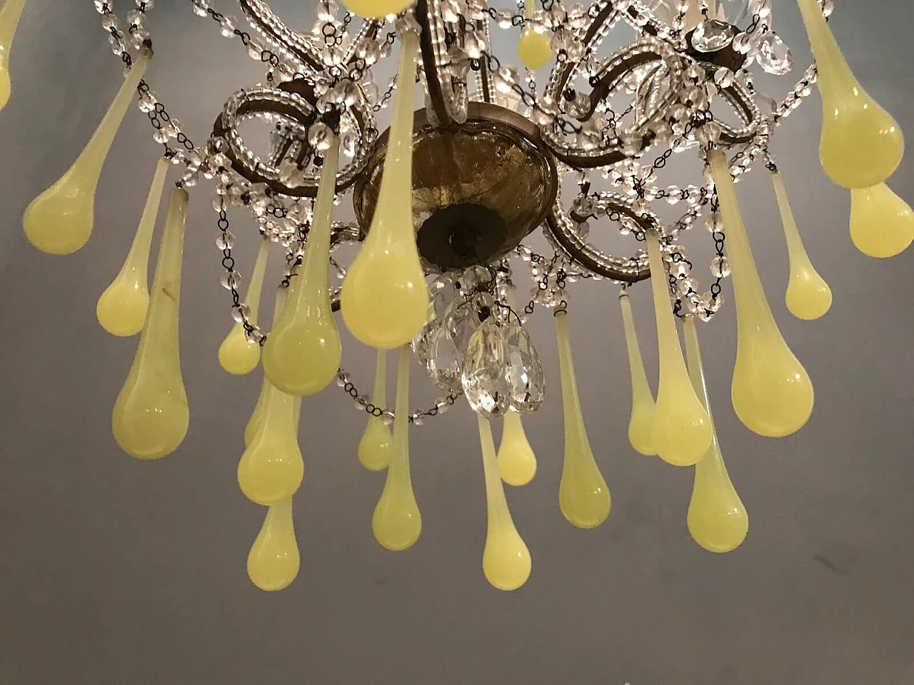Chandelier in crystal and opaline Murano glass, 40s 1212050
