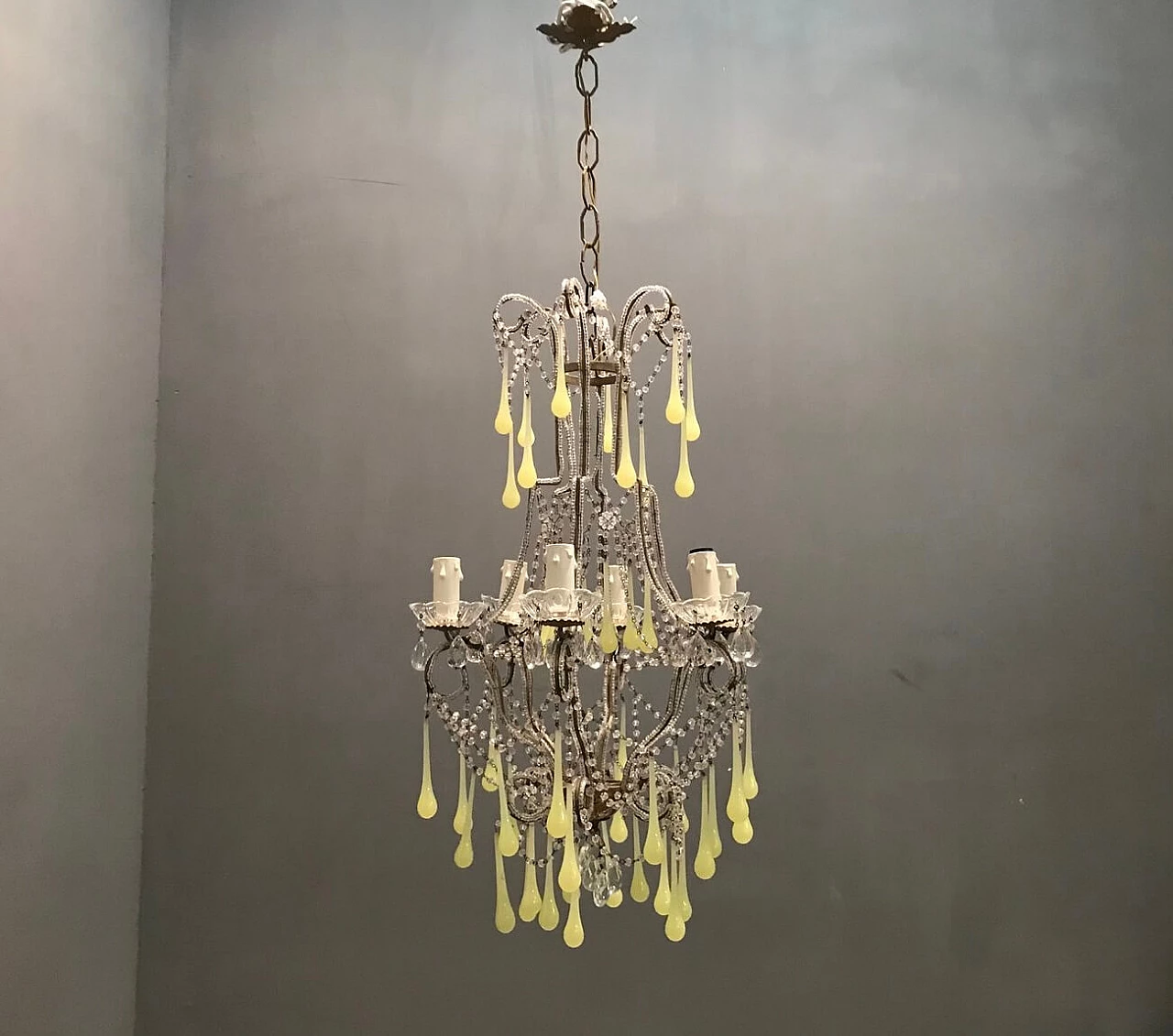 Chandelier in crystal and opaline Murano glass, 40s 1212051