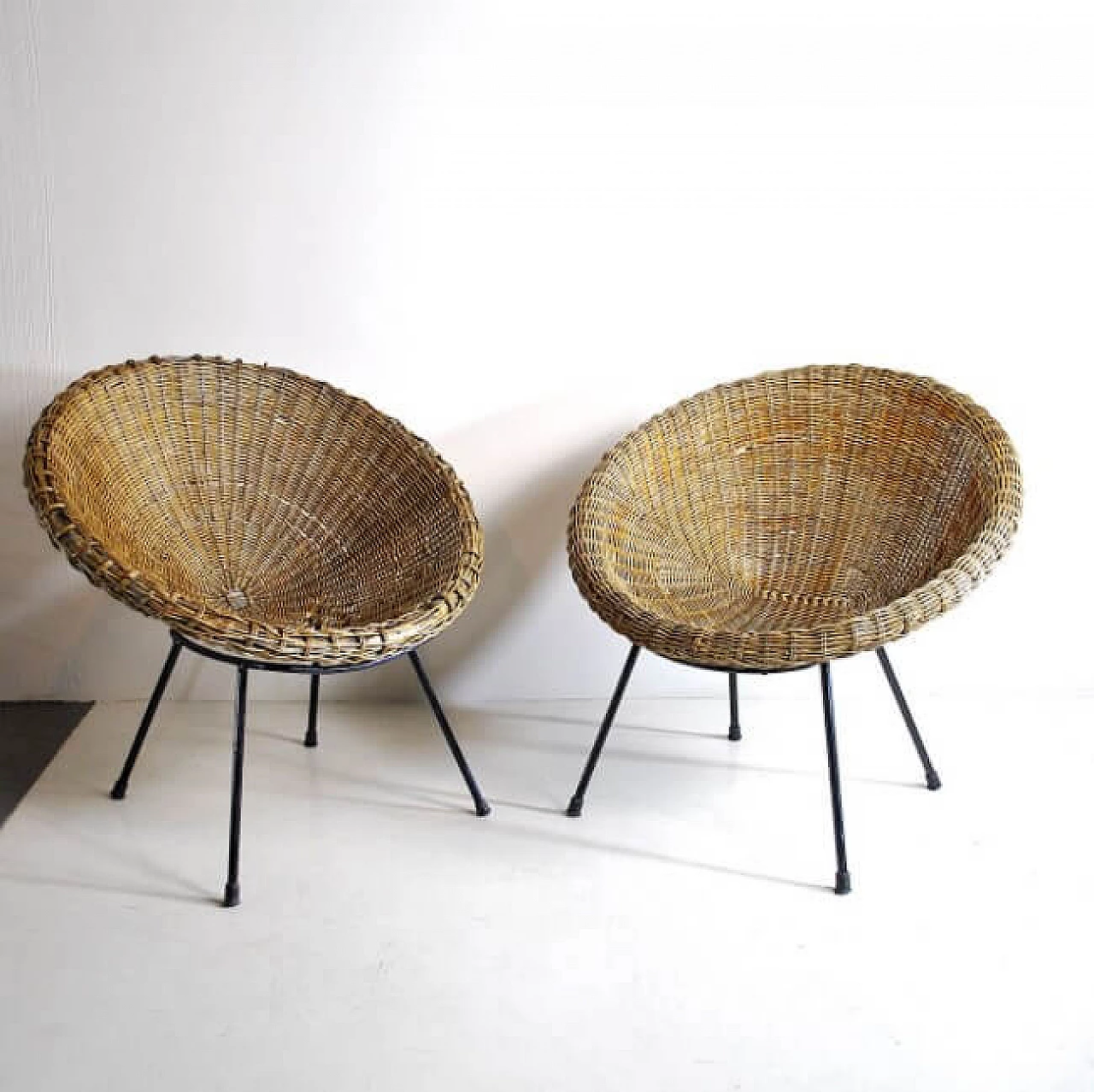 Pair of wicker egg chairs, 50s 1212547