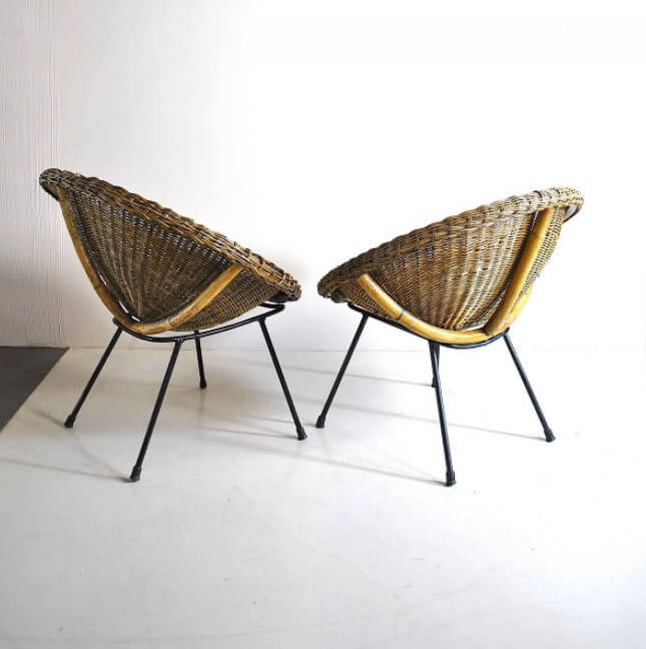 Pair of wicker egg chairs, 50s 1212550