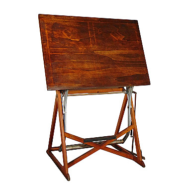 Tavolo da disegno con meccanismo basculante a pedale in legno