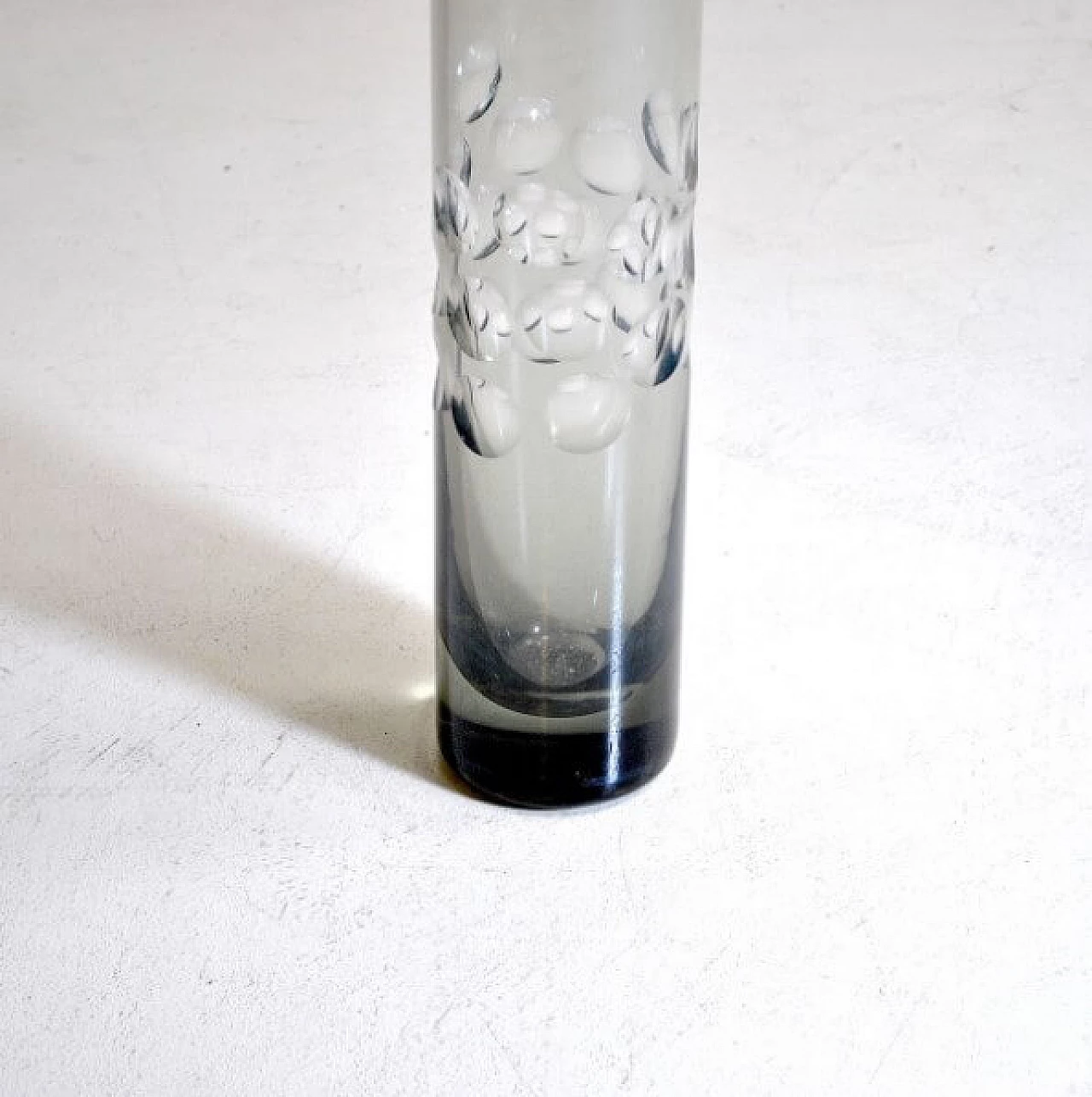 Cylindrical vase in colored glass, 60s 1213222