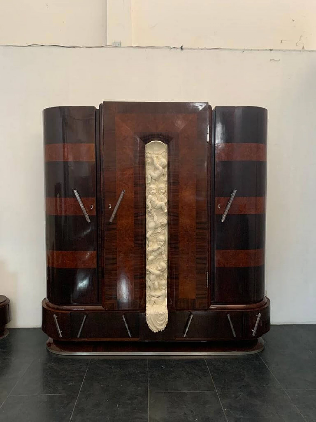Closet in carved walnut and rosewood with lacquered front by Ducrot, 1920s 1213278