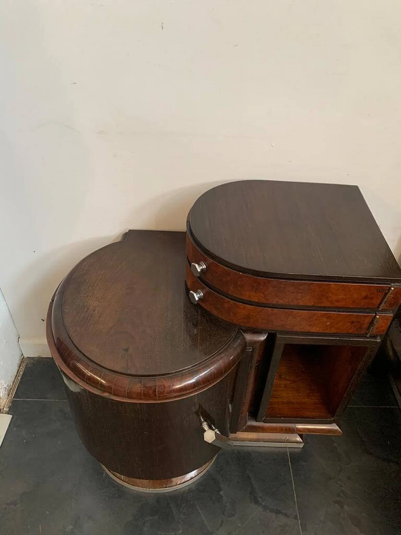 Bed and bedside tables in rosewood, walnut and carved cherubs, 20s 1213461