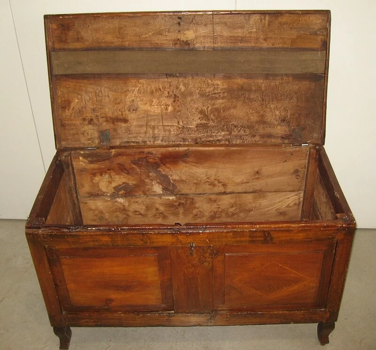 Antique wooden chest, early '900 1214524