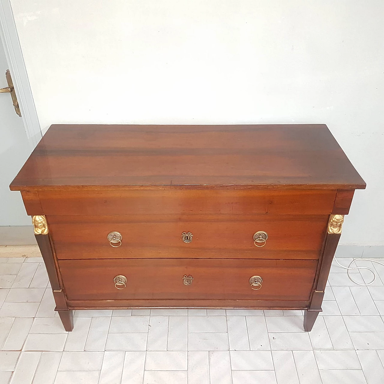 Empire walnut chest of drawers, early 19th century 1214552