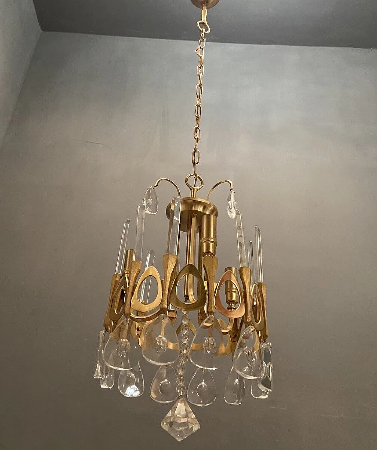 Chandelier in crystal and gilded metal attributable to Gaetano Sciolari, 70s 1214687