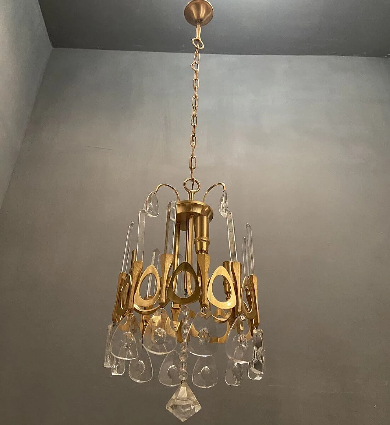 Chandelier in crystal and gilded metal attributable to Gaetano Sciolari, 70s 1214694