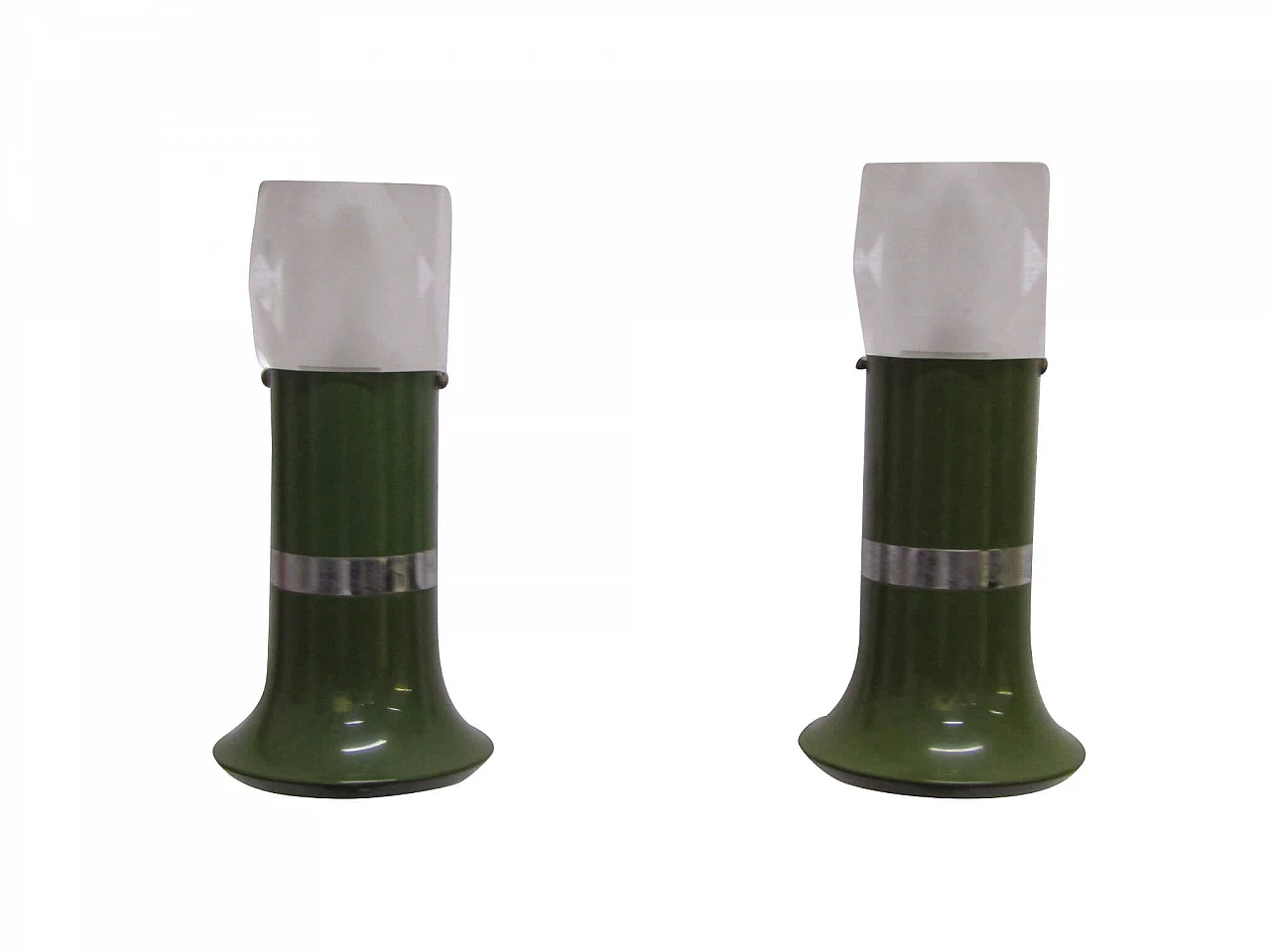 Coppia di applique in metallo smaltato e plexiglass, anni '70 1215194