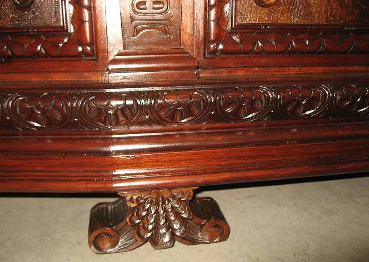 Walnut sideboard Renaissance style, early '900 1215526