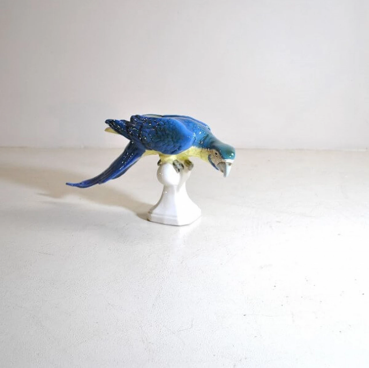 Colored ceramic parrot, 60s 1215923