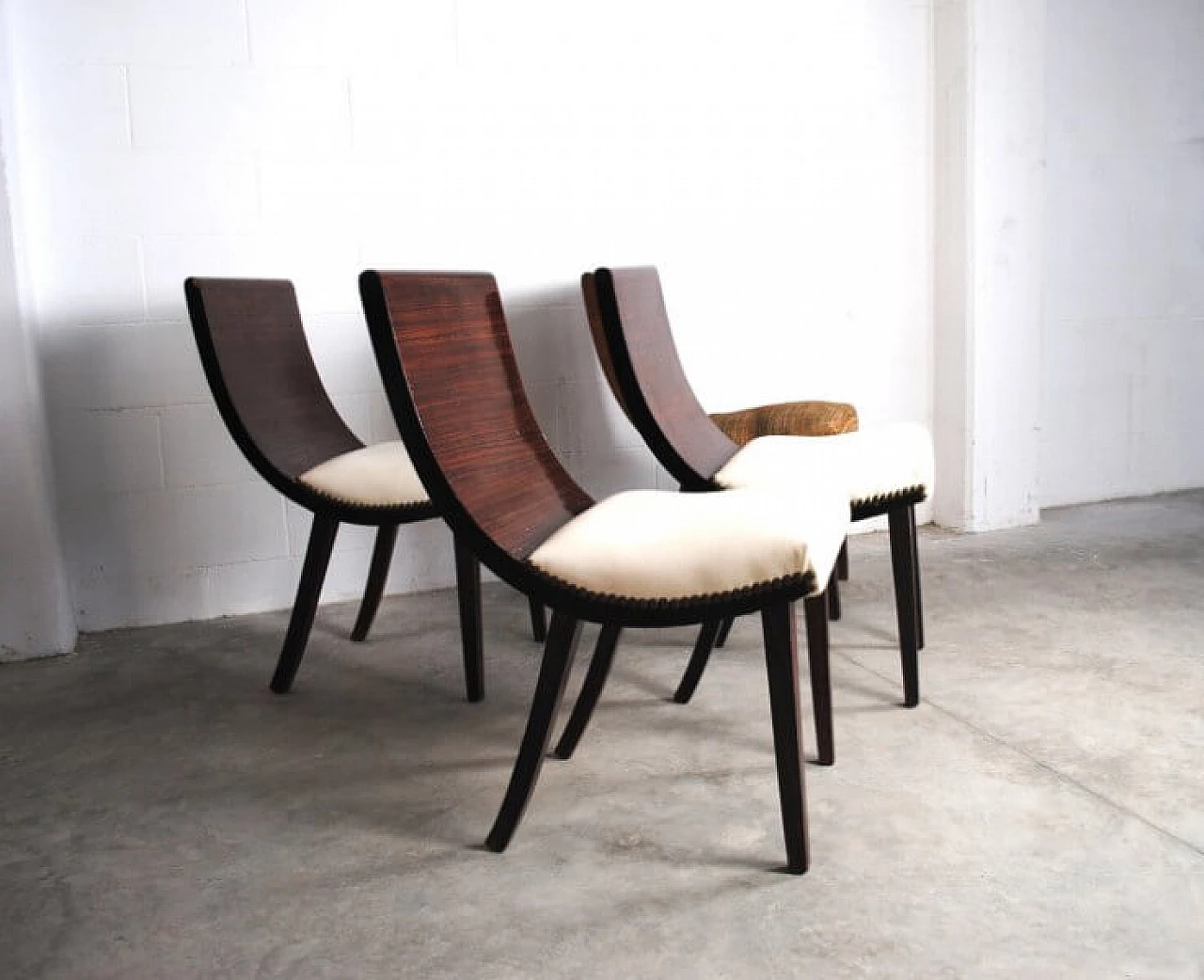 6 Art Deco chairs in bentwood and leather, 70s 1216674