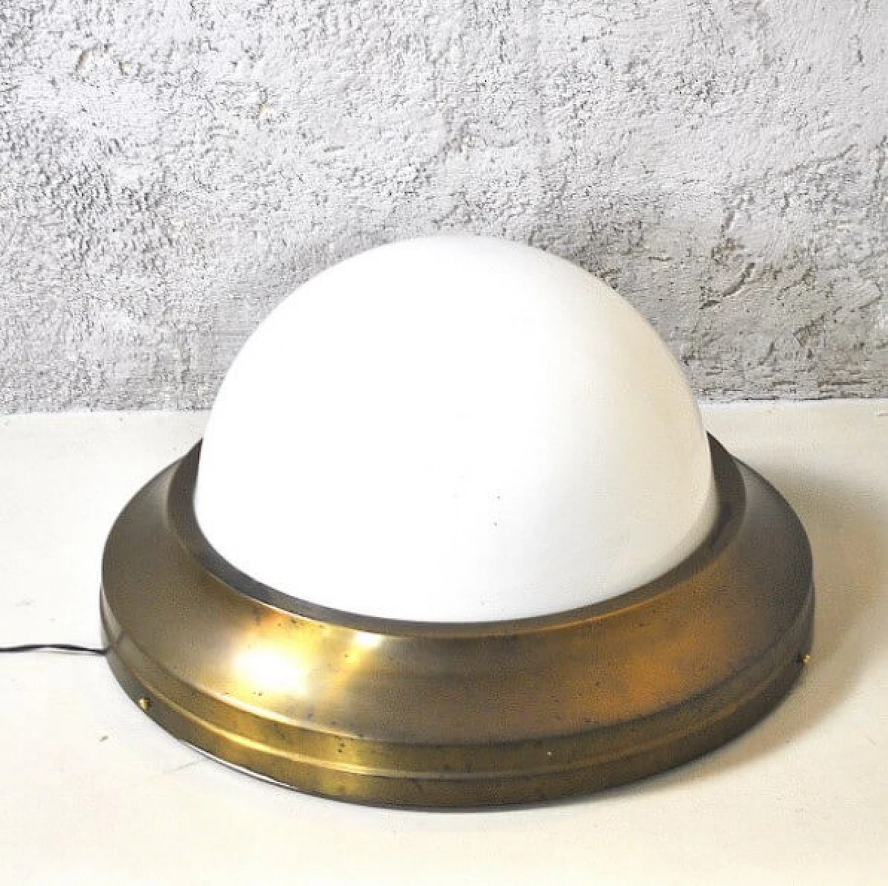 Wall lamp in brass and opaline glass in the style of Pier Luigi Caccia Dominioni, 60s 1216764