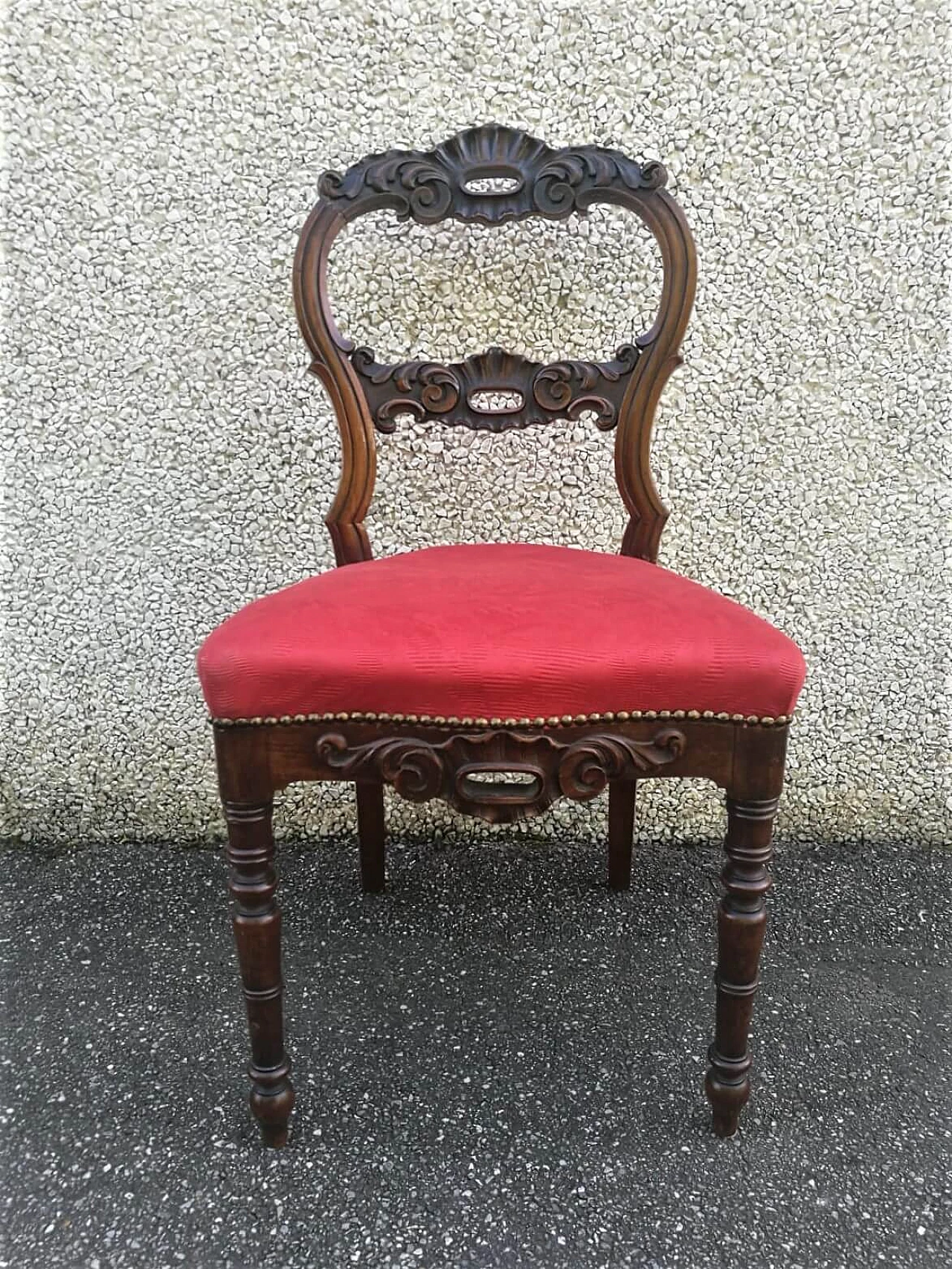 4 Charles X chairs in walnut and fabric, 19th century 1217236
