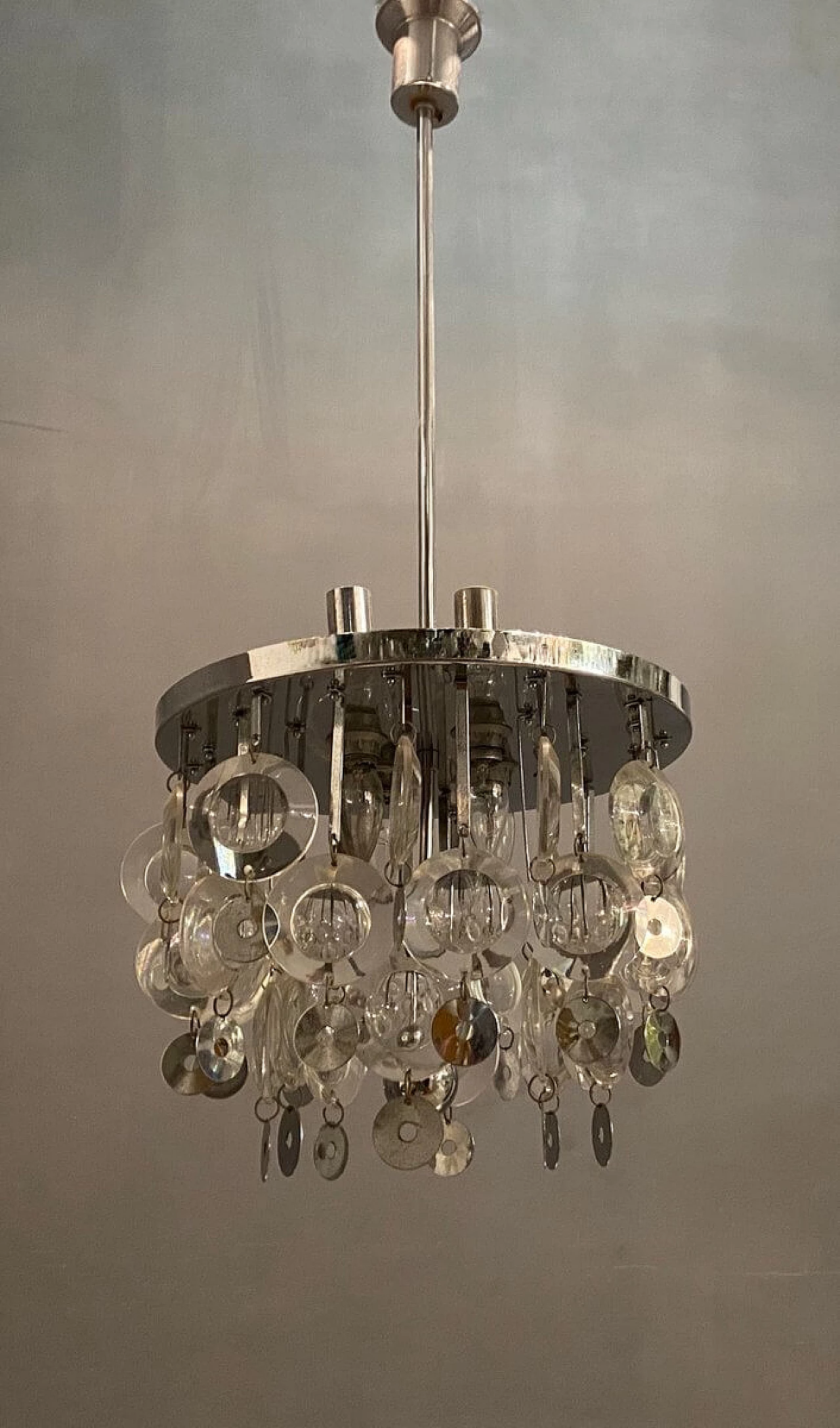 Chandelier in glass and chromed metal discs by Oscar Torlasco, 70s 1218239