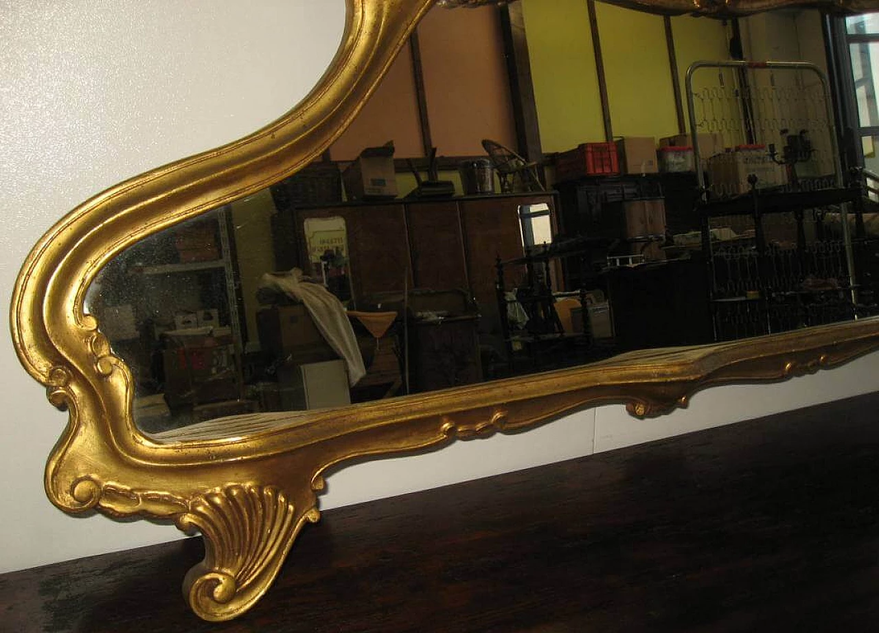 Specchiera in stile Rococò dorata in oro matto, anni '50 1218427