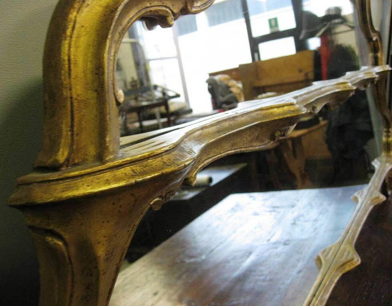 Specchiera in stile Rococò dorata in oro matto, anni '50 1218432