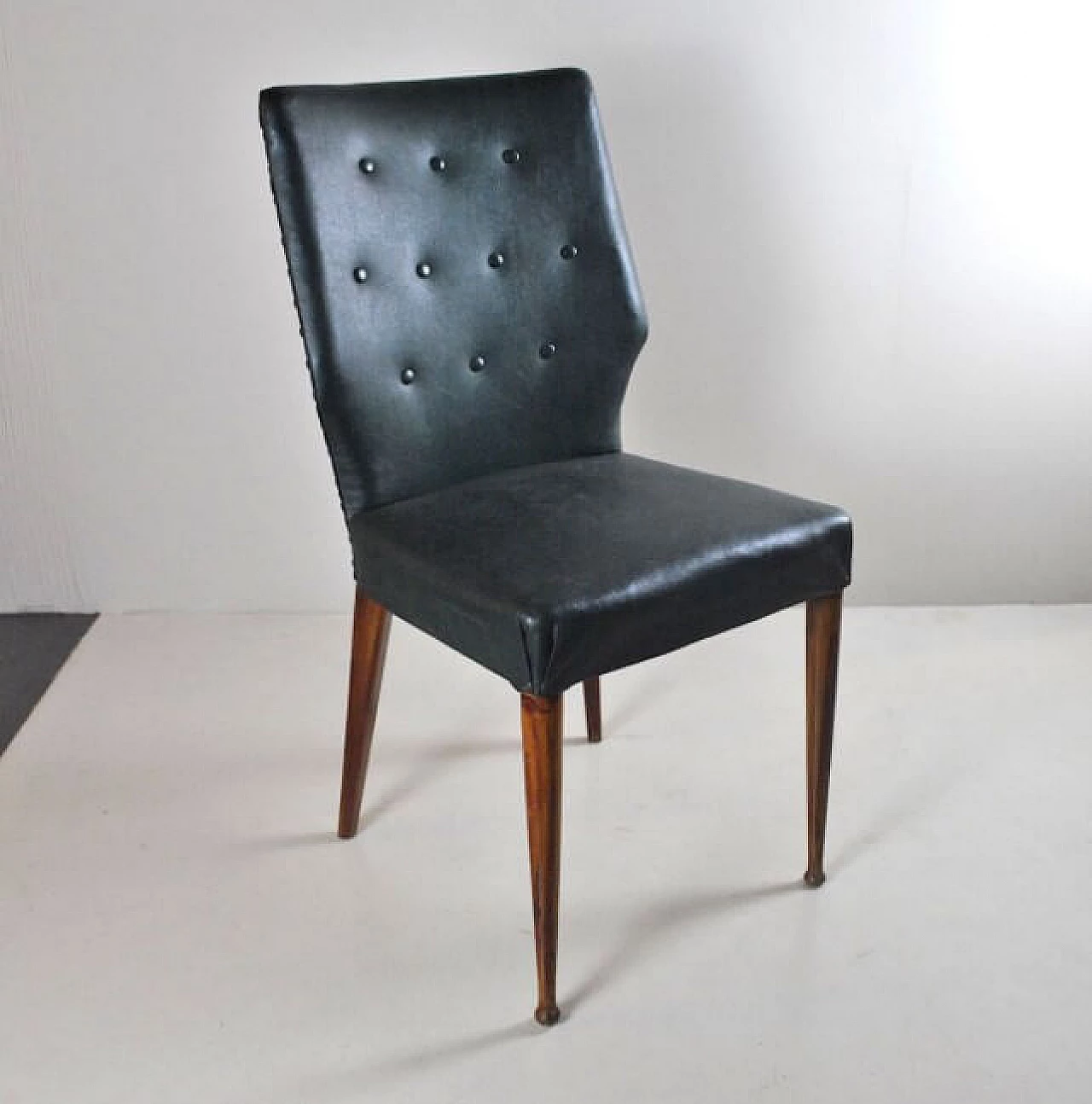 8 Chairs in wood and eco-leather, 60s 1219652