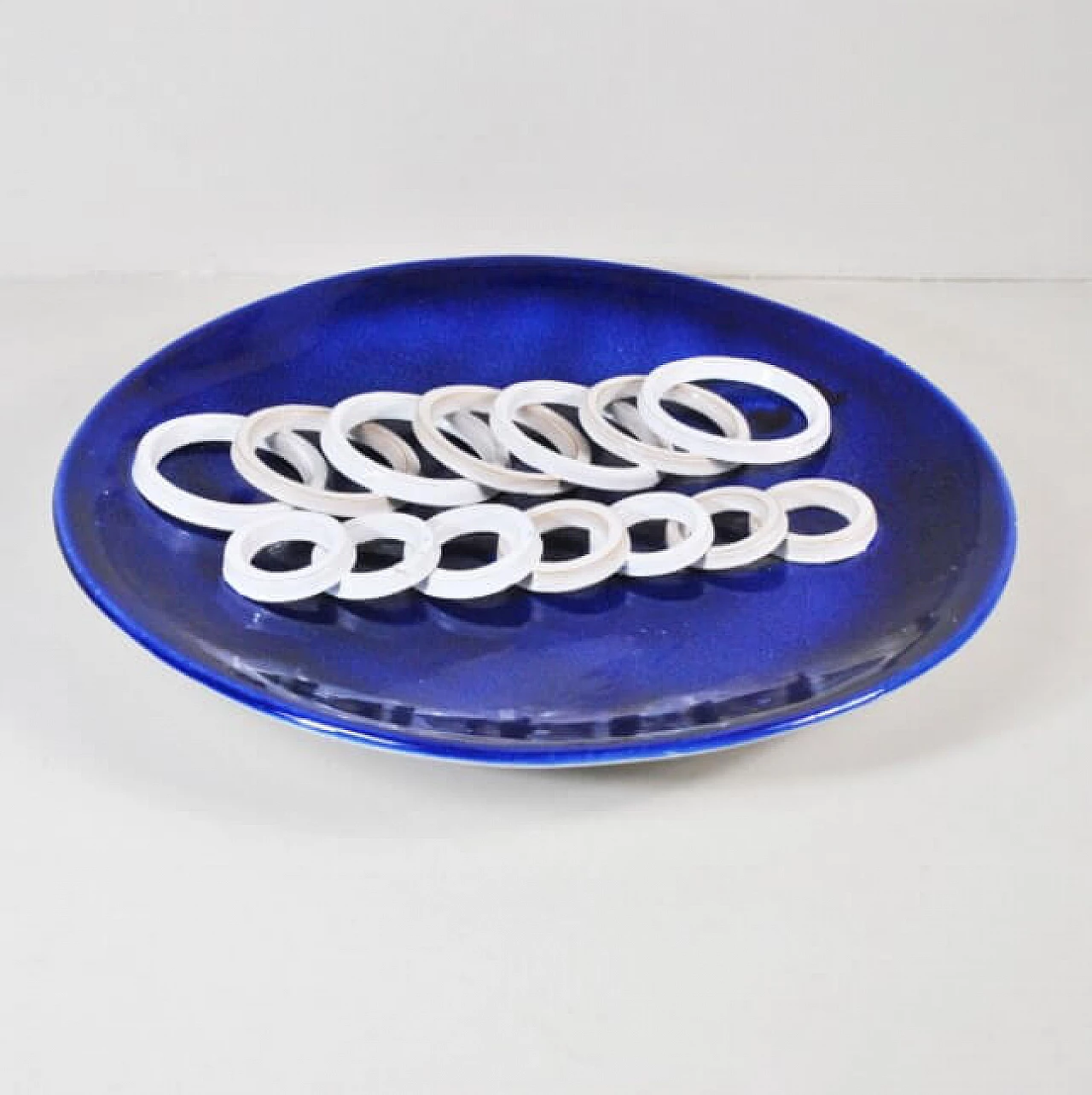 Sculptural dish in glazed ceramic by De Pascalis, 70s 1219729