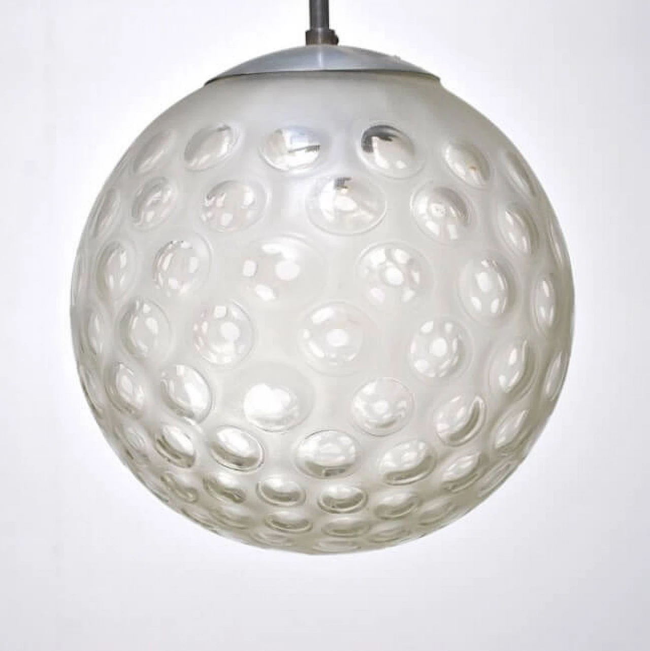 Chandelier in satin-finished and carved glass, 60s 1219769