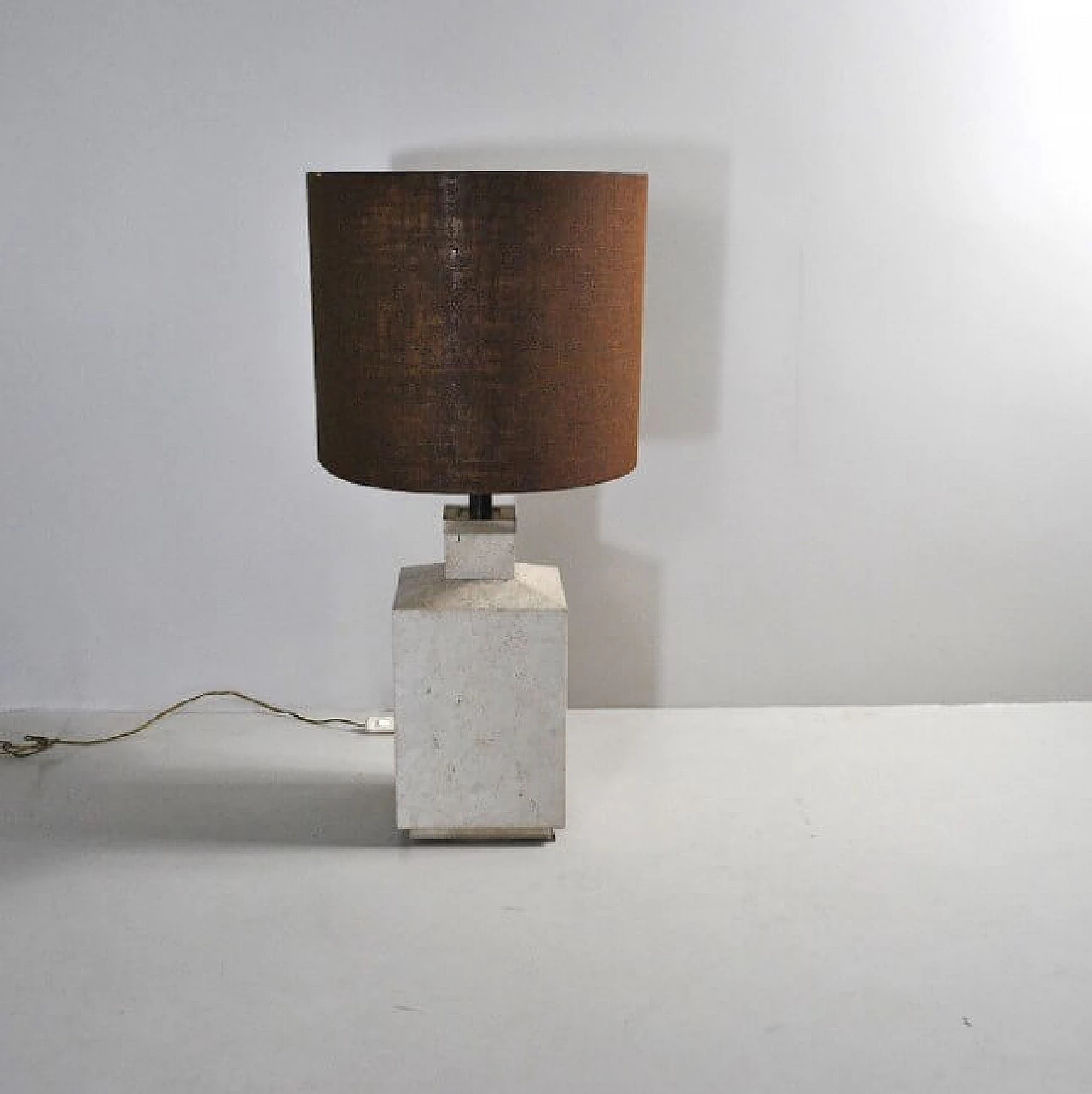 Table lamp in travertine, 70s 1219778