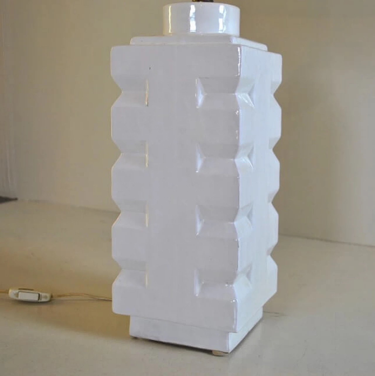 Table lamp in white ceramic, 60s 1219873