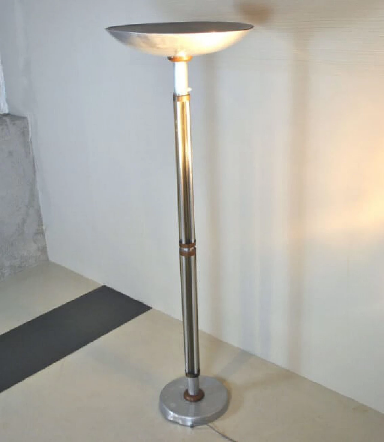 Floor lamp in aluminum, glass and copper, 40s 1220321