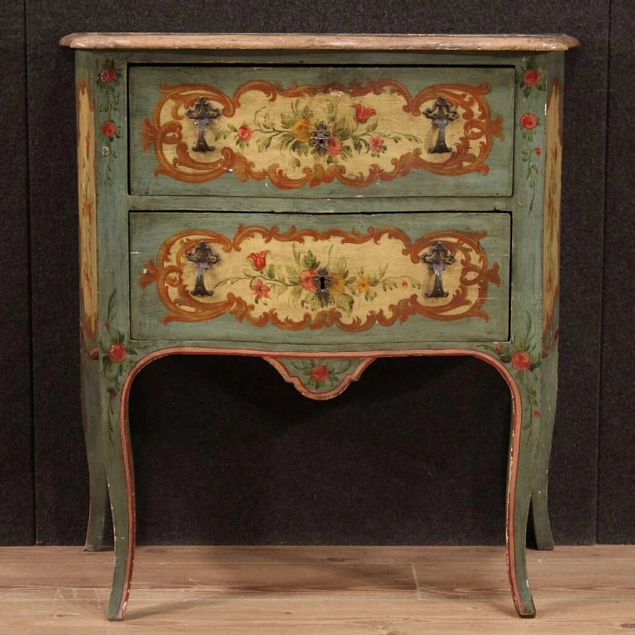 Small Venetian style chest of drawers, 20th century 1220673